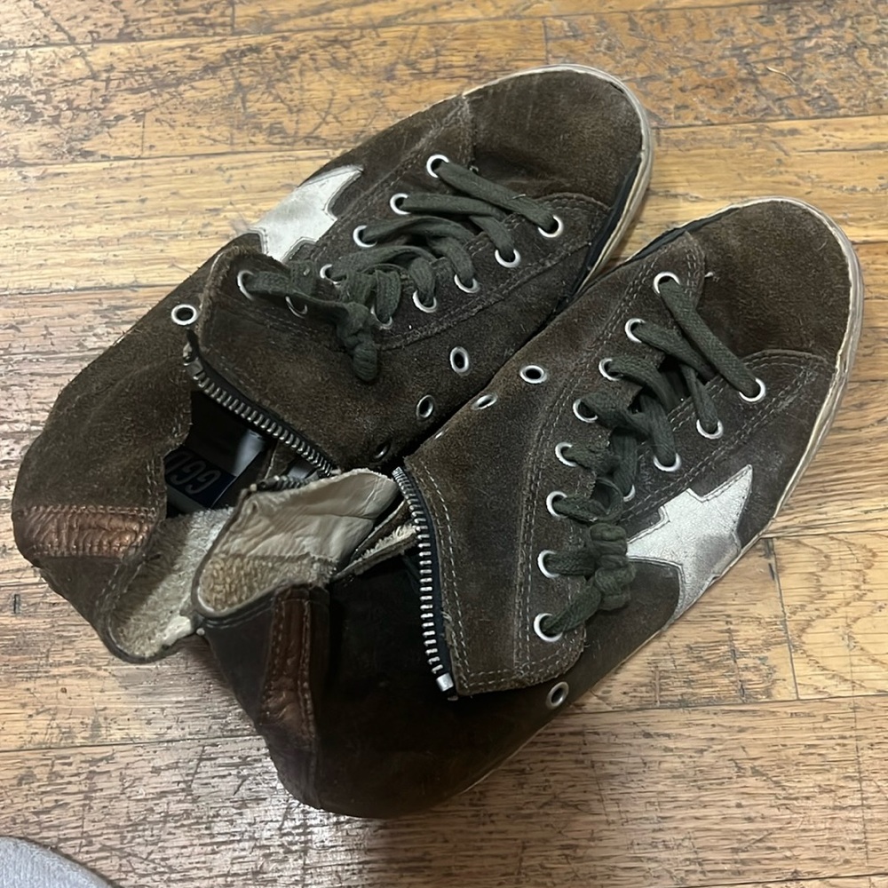 Golden Goose Sneakers
